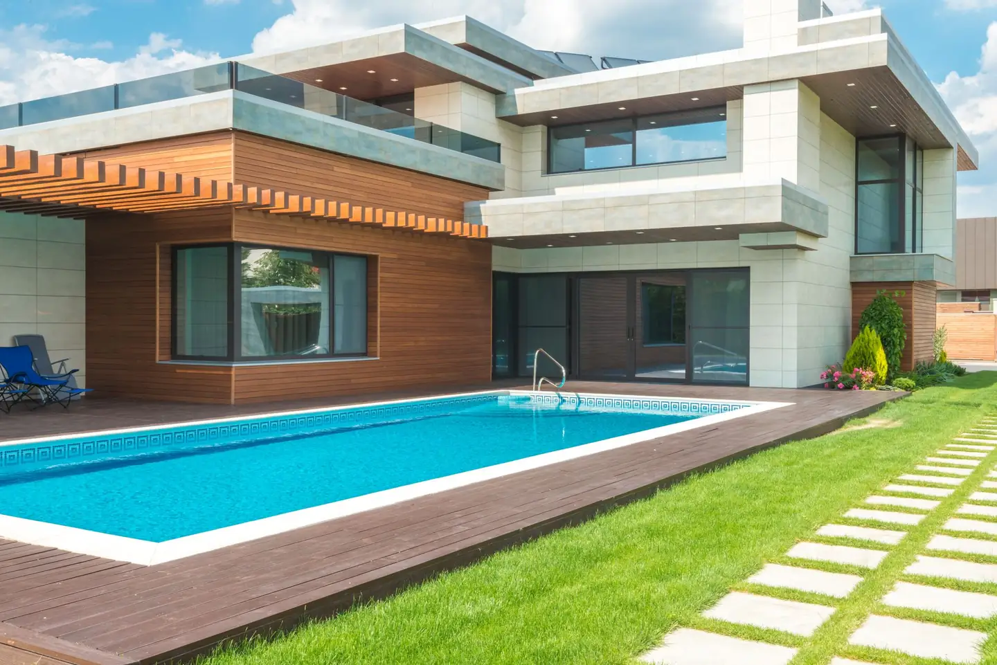 Swimming pool builders serving Murrumbidgee, NSW